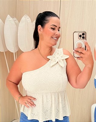 Blusa Bata Estrela Suzi Off Plus Size