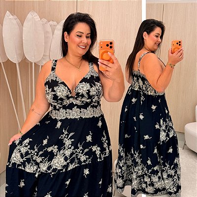Vestido Analu Preto Floral Plus Size