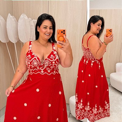 Vestido Analu Bordado Vermelho Plus Size