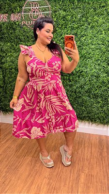Vestido Curto Mali Rosa e Branco Floral Plus Size
