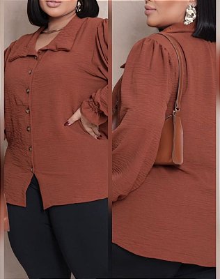 Camisa Manga Punho Marrom Plus Size