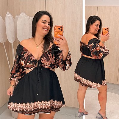 Macaquinho Pamela Manga Pássaros Plus Size