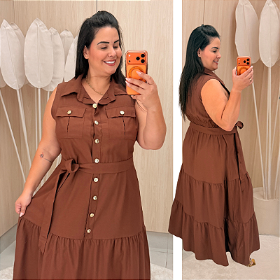 Vestido Nanda Botão Marrom Plus Size