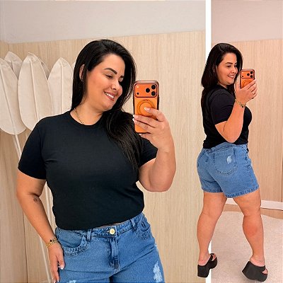 T shirt Básica Lisa Preta Plus Size