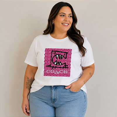 T shirt Coa Branca Estampa Rosa Plus Size