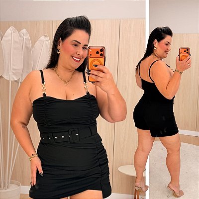 Macaquinho Essência Preto Plus Size