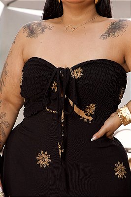 Vestido Multi Formas Preto Bordado Plus Size