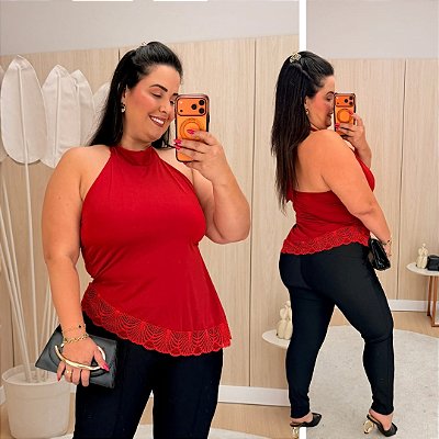 Blusa Assimétrica Renda Vermelha Plus Size