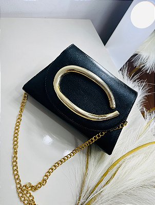 Bolsa Isa Preta Corrente Dourada Plus Size