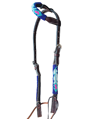 Cabeçada de uma orelha em couro com miçangas azul royal e pena