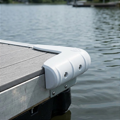 Defensa de Canto 90° Attwood SoftSide para Píer e Trapiche