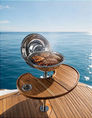 Churrasqueira Náutica em Aço Inox 304 Overboat PT-320 com Tábua Grande (72x49cm) (Popa)