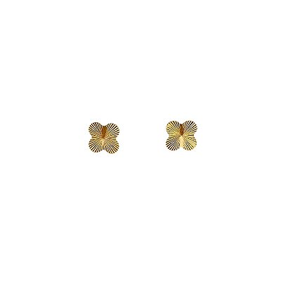 Brinco Trevo Dourado com Textura Banhado a Ouro 18k