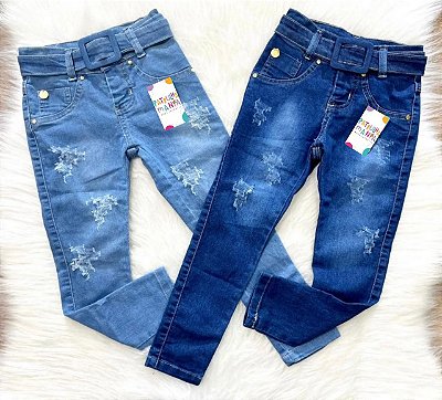 Calça Jeans com Cinto Fivela