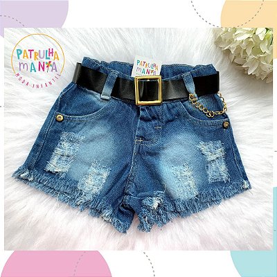 Shorts Jeans com Cinto e Corrente