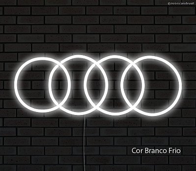 Audi  - Luminária em Neon de LED (A=10cm x L=29cm)