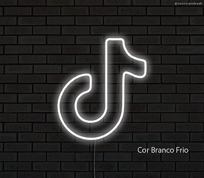 Tiktok - Luminária em Neon de LED (A=19cm x L=17cm)