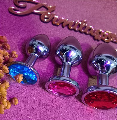 Plug anal inox tamanho "P" com pedra de coração ou redondinha