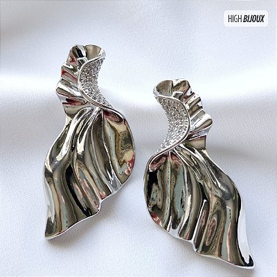Brinco Orgânico Vértice Prateado - Maxi brinco design orgânico