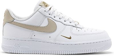 nike air force goud wit