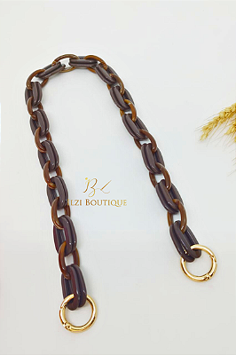 Alça de ombro com elos de resina marrom e argola mosquetão dourado