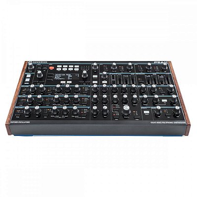 Sintetizador Novation Polifonico de 8 Vozes Peak