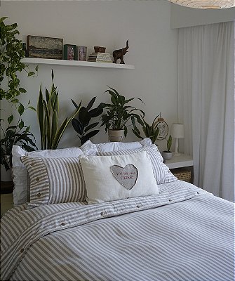 Duvet Botão na listra