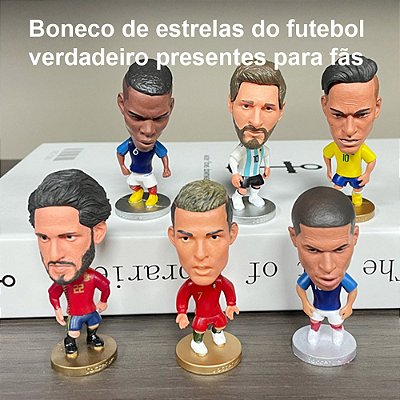 Bonecos de estrelas do futebol verdadeiro presentes para fãs do cenário mundial de futebol