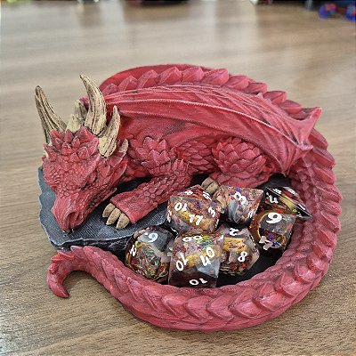 Dragão Sonolento - Escama Rubra – Porta - Dados Decorativo / Dice holder