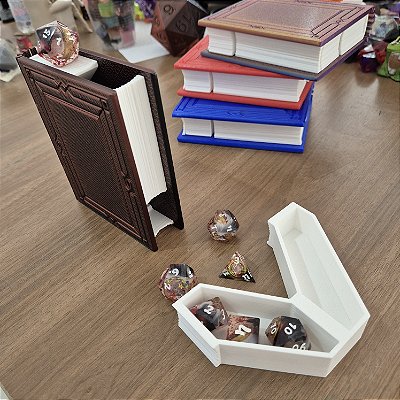 Torre & Porta-Dados 2 em 1 – Livro de Magia - Fechamento Magnético 3D