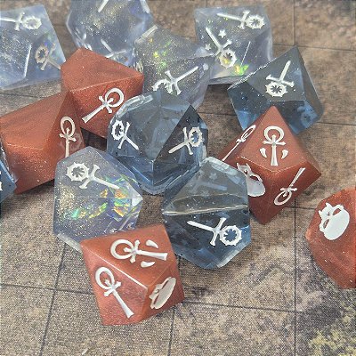 Conjunto 15 dados RPG Vampiro a Mascara - V5 - Misto Sabbat / Camarila - Entrega Imediata