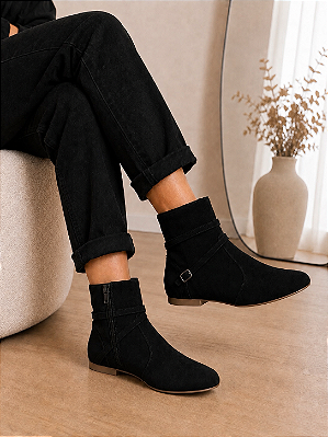 BOTA BICO REDONDO PRETO NOBUCK FIVELA 41 AO 44 - sem salto (forma normal)