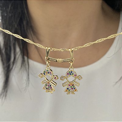 Colar Com Duas Meninas Cravejados Com Zircônias Coloridas