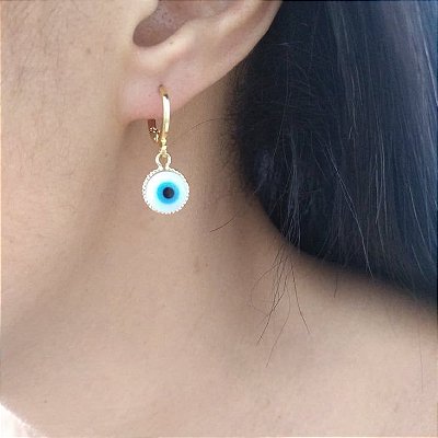 Brinco de argola click com olho grego
