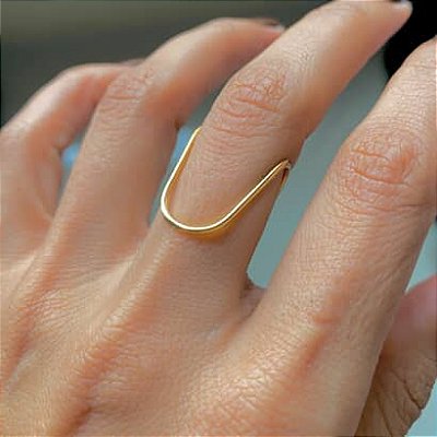 Anel Horizonte - Formato V Minimalista Feminino
