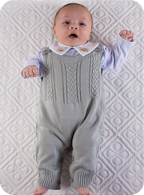 Saída de Maternidade Menino Jardineira Urso Tricot 2 Peças