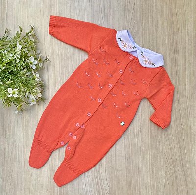Macacão margarida menina em tricot com body bordado de flores 2 peças