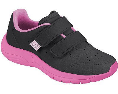 Tênis World Colors Preto com sola Rosa Pink