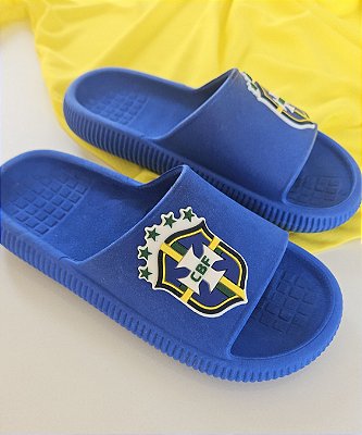 Chinelo Slide Brasil Azul Detalhe Brasão