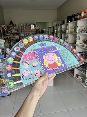 Livro com Atividades e Desenhos: Peppa Pig