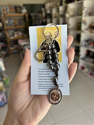 Chaveiro Hematita São Bento Medalha Resinada
