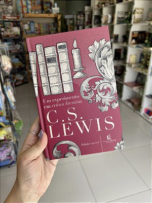 Um Experimento em Crítica Literária