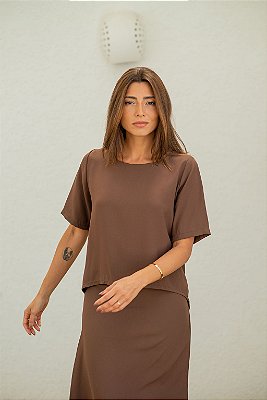 BLUSA ASSIMÉTRICA CREPE MARROM