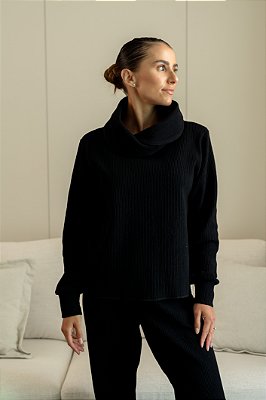 BLUSÃO GOLA CANELADO PRETO