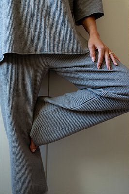 CALÇA CANELADA CINZA