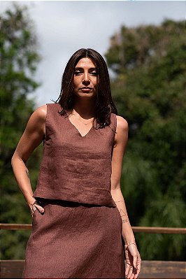BLUSA DECOTES LINHO PURO MARROM