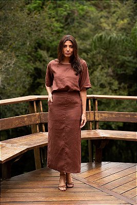 BLUSA BÁSICA LINHO PURO MARROM