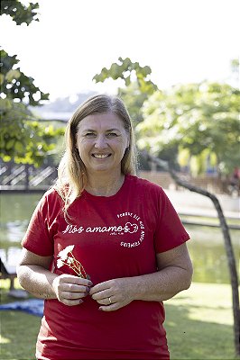 Camiseta NÓS AMAMOS - Mamãe (adulta)