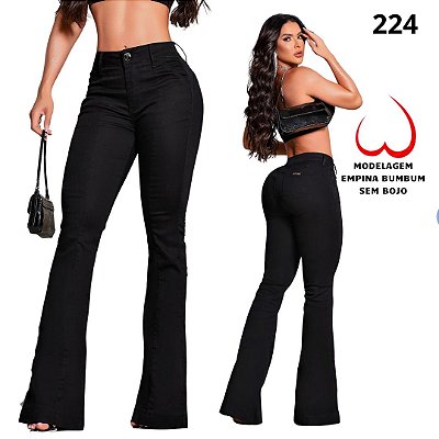 Calça flare preta bolso faca com lycra