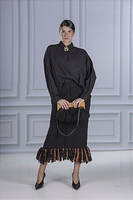 CAMISA COM AMARRAÇÃO